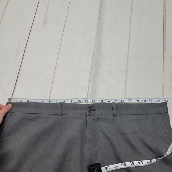 Black Clover gray golf shorts 11" polyester chino 42 - Picture 4 of 8